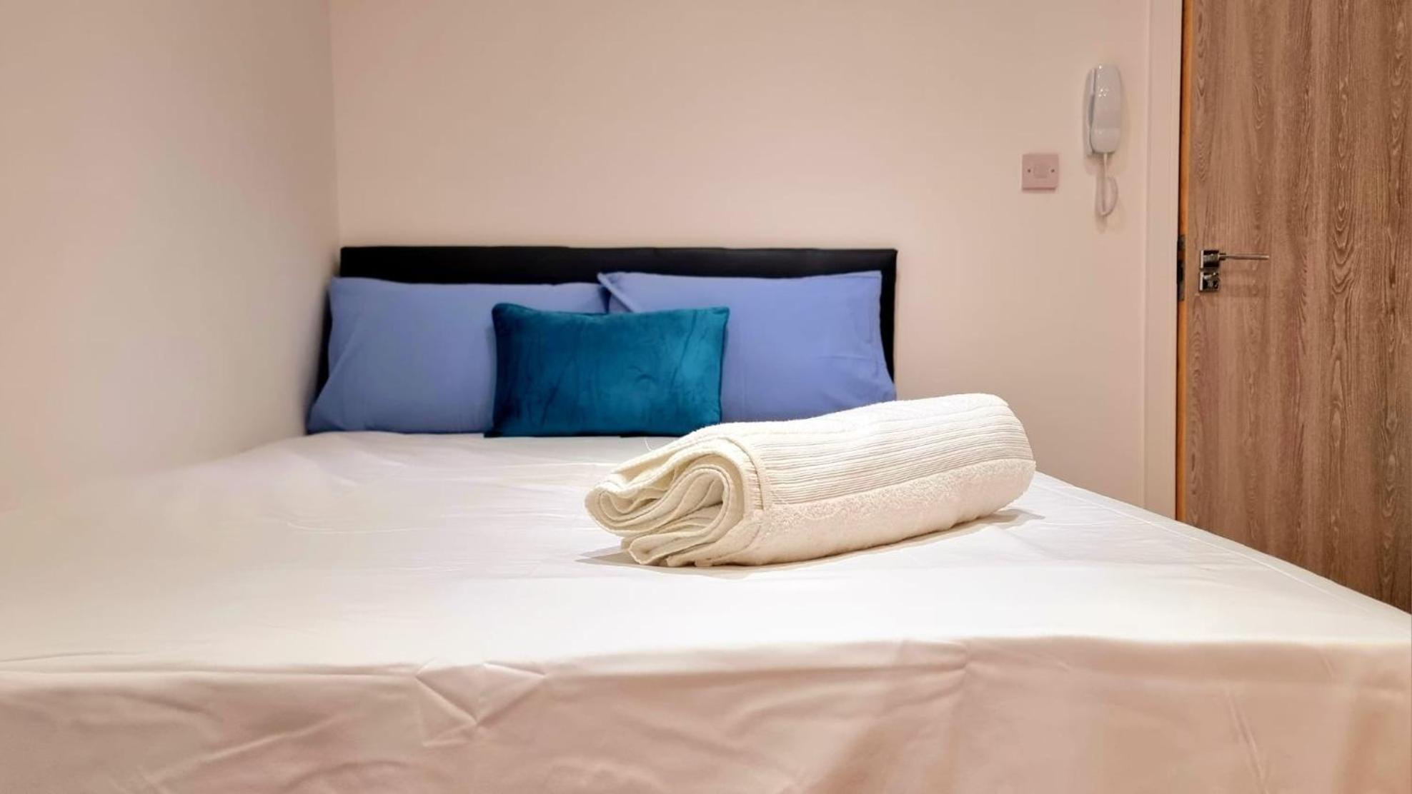 Brand New Collection Of Studios Close To Tube Station London Eksteriør bilde